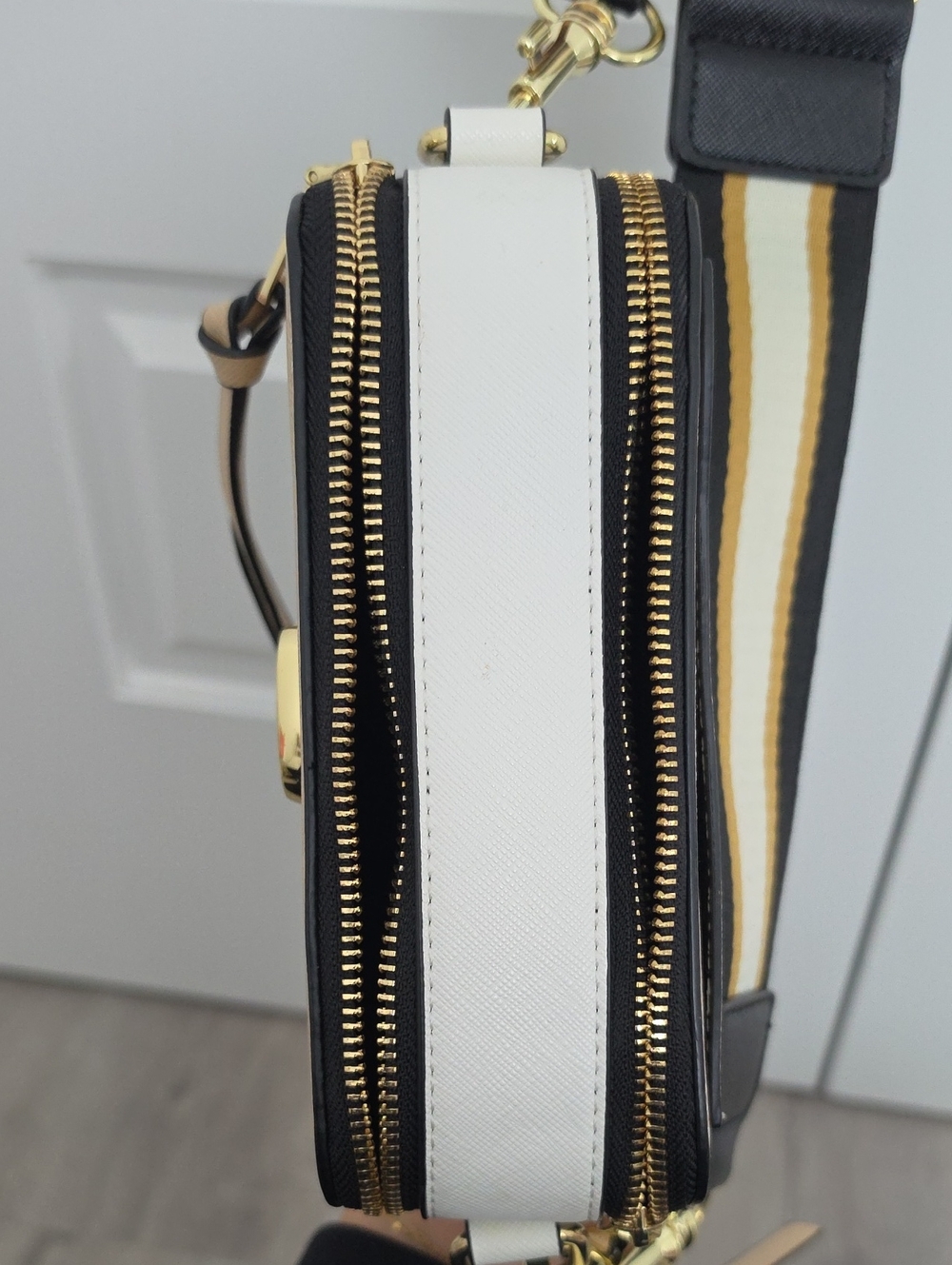 Marc Jacobs Snapshot Bag - Picture 6 of 7